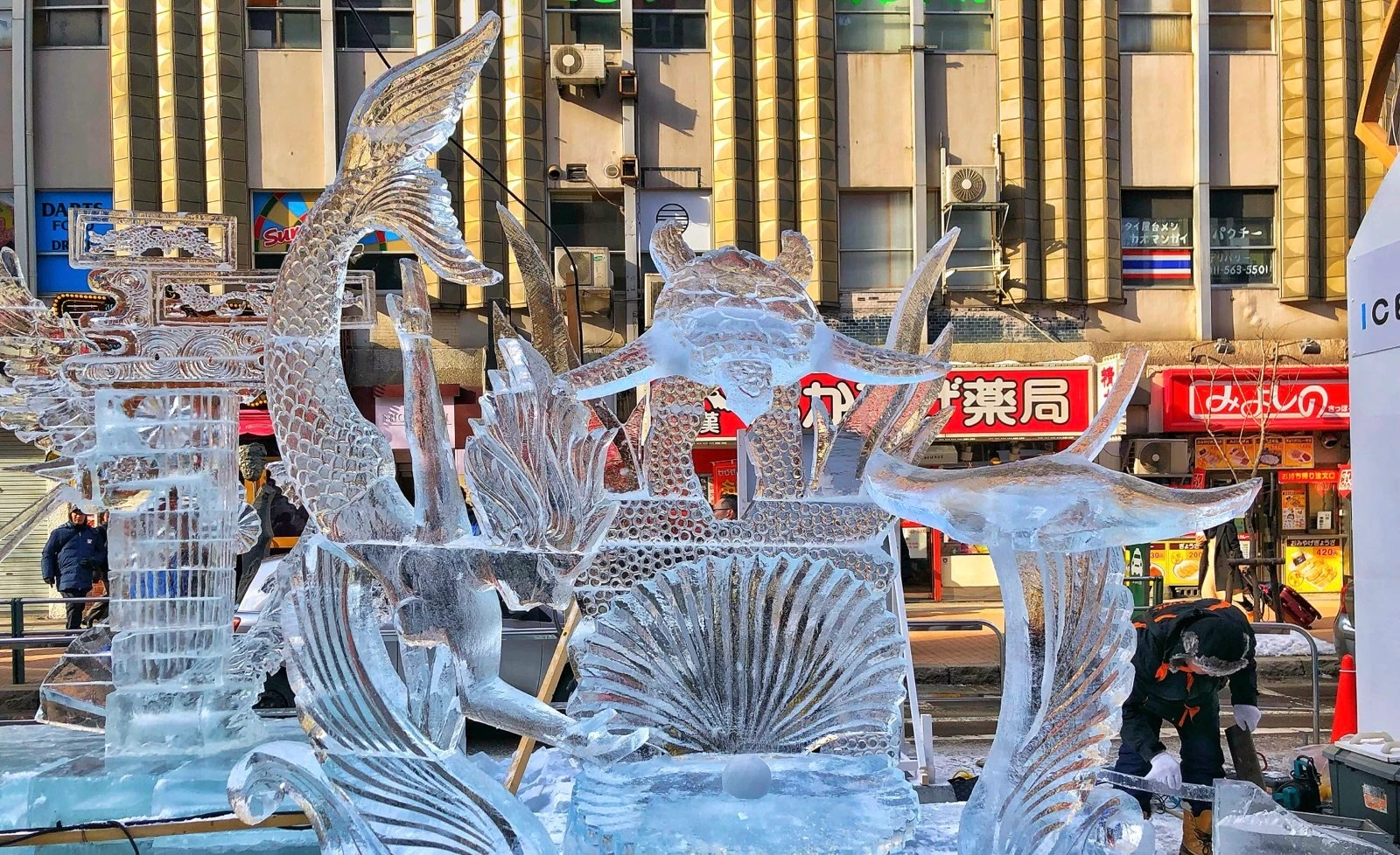 Darren Ho ice sculpture