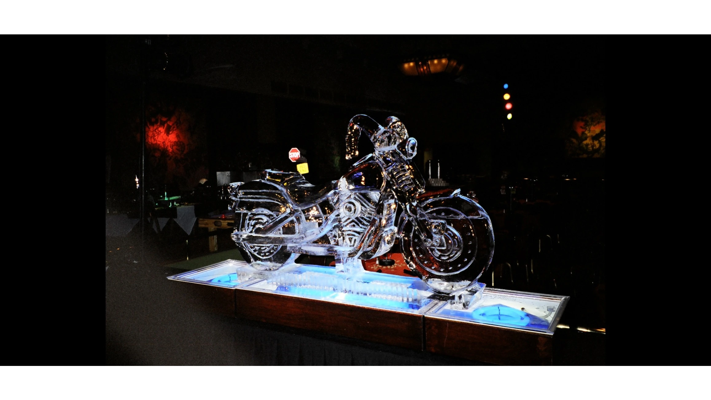 Darren Ho ice sculpture