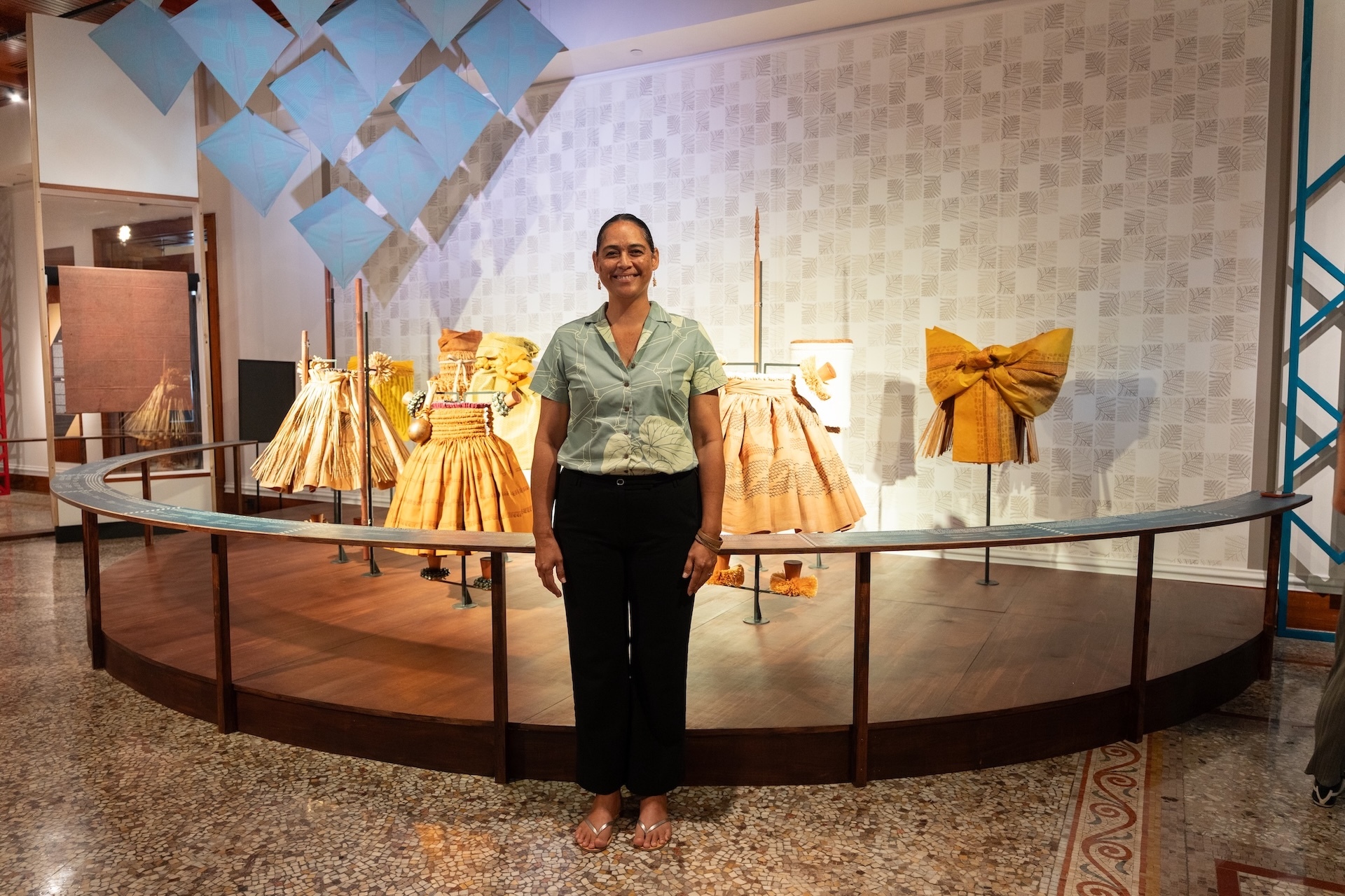 Kumu Hula Kauʻi Kanakaʻole is a co-curator of the exhibit and the niece of Nālani Kanakaʻole.