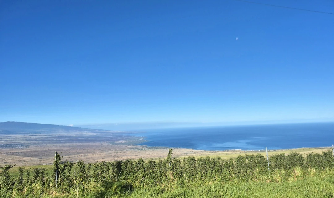 Clear sky in the Big Island