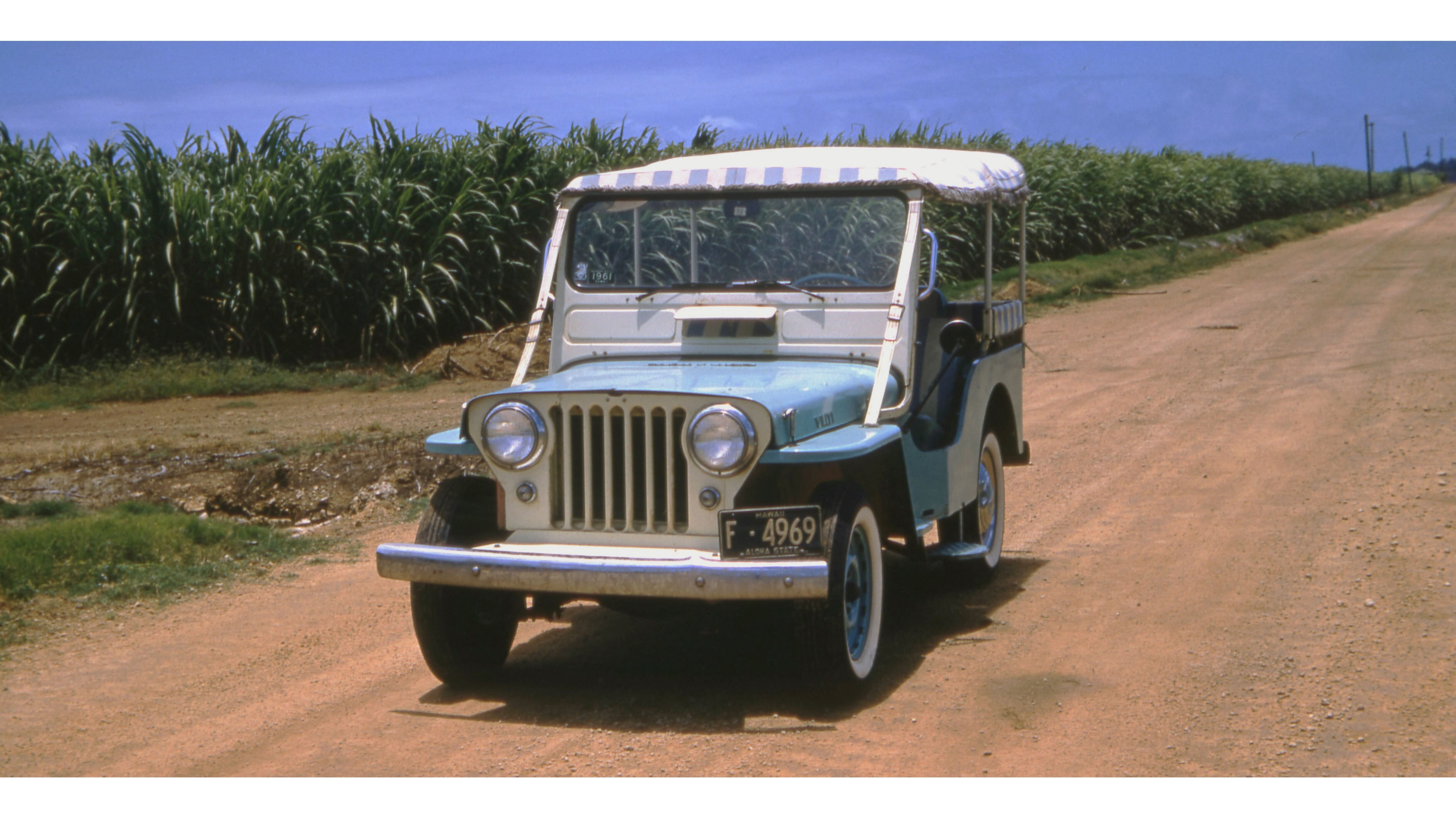 Jeep Gala in blue