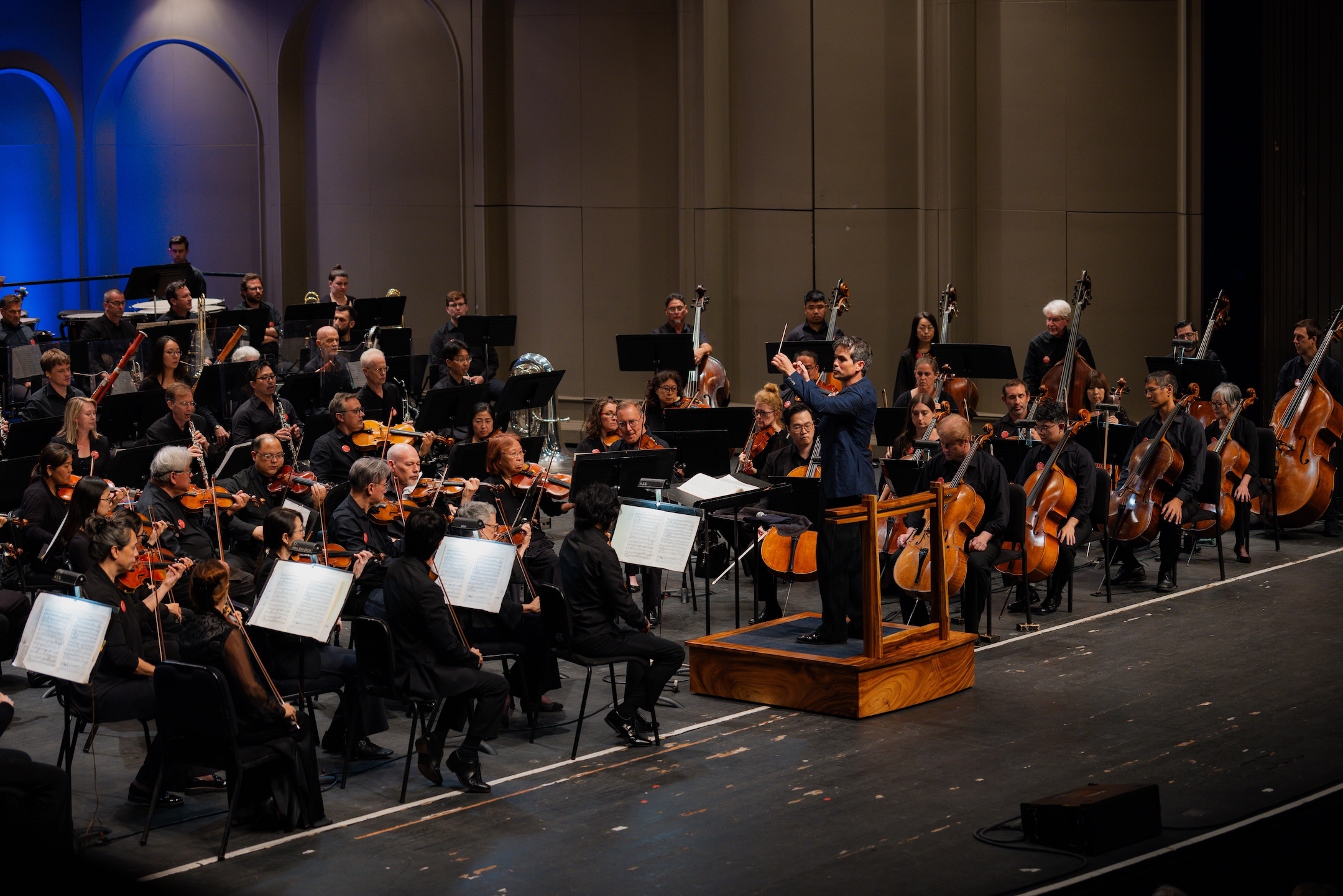 Hawaiʻi Symphony Orchestra and guest artists are participating in Mele for Maui.