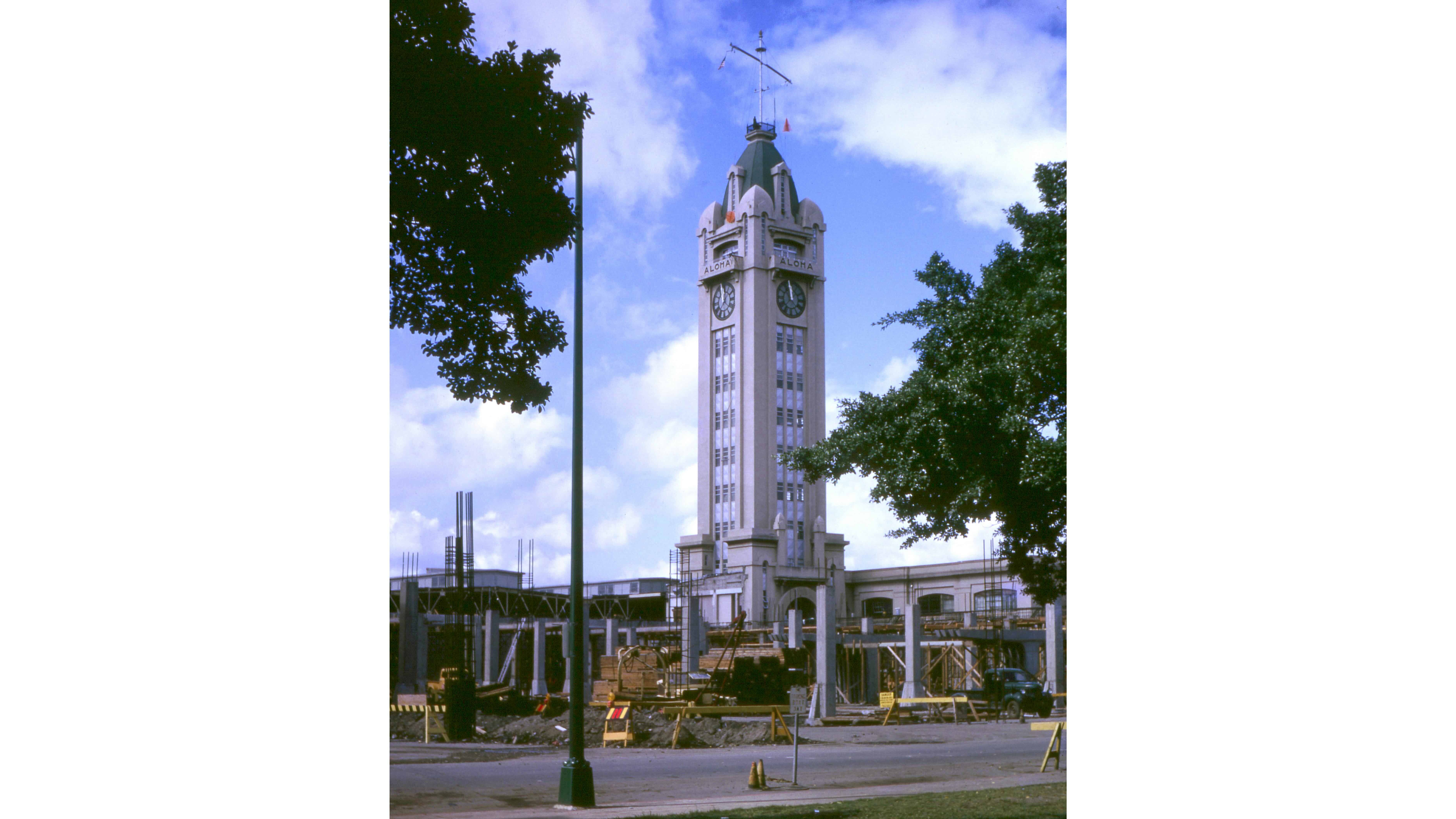 Aloha Tower 1964 construction
