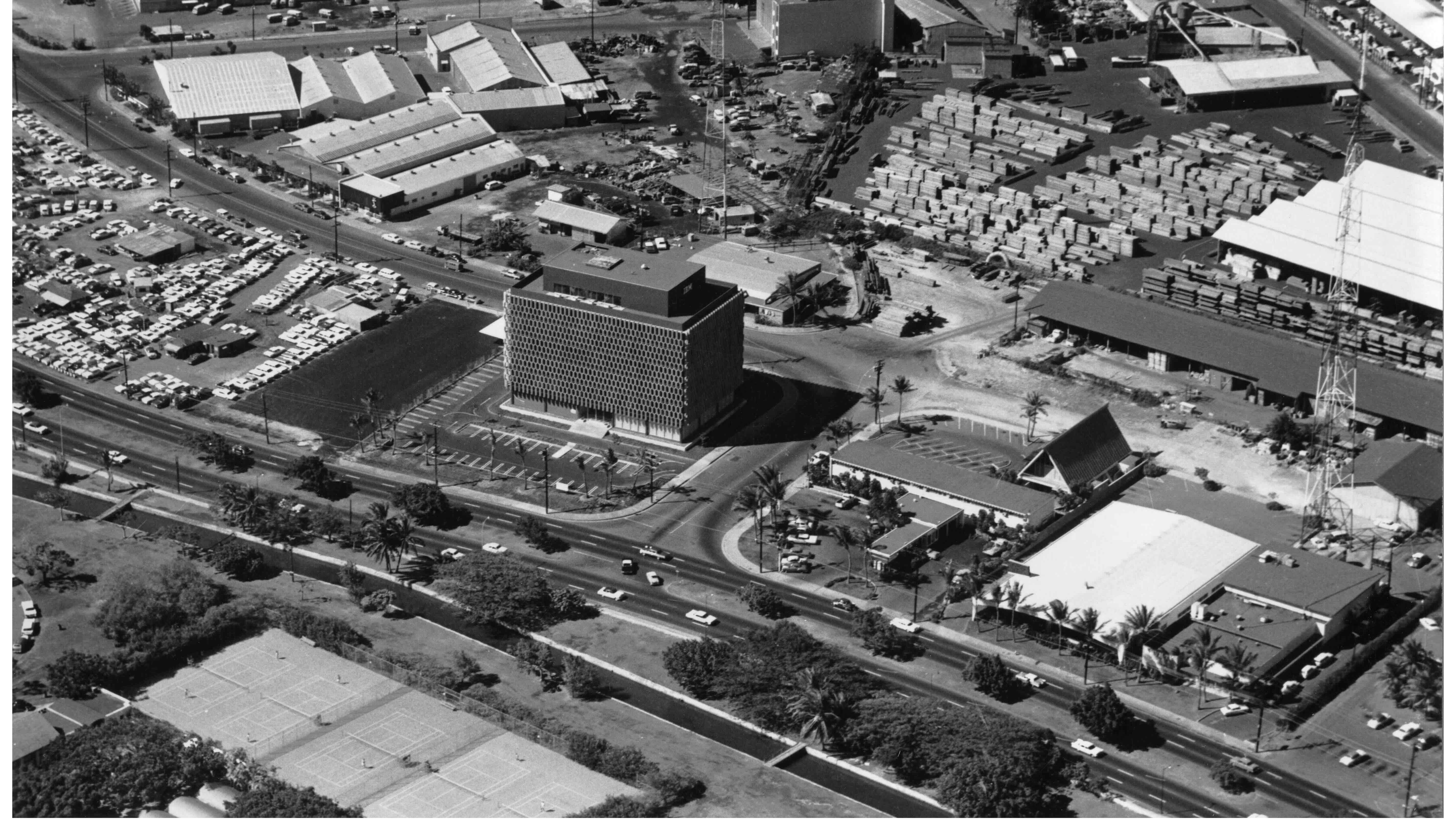 Early ’60s aerial photo of IBM Building