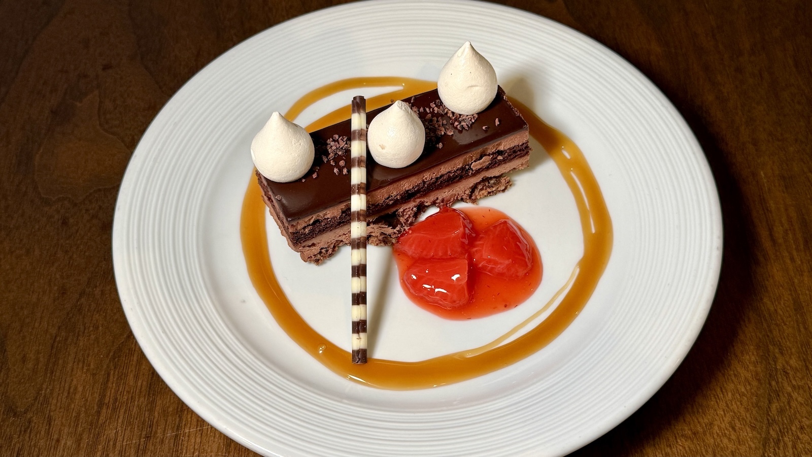 chocolate crunch cake