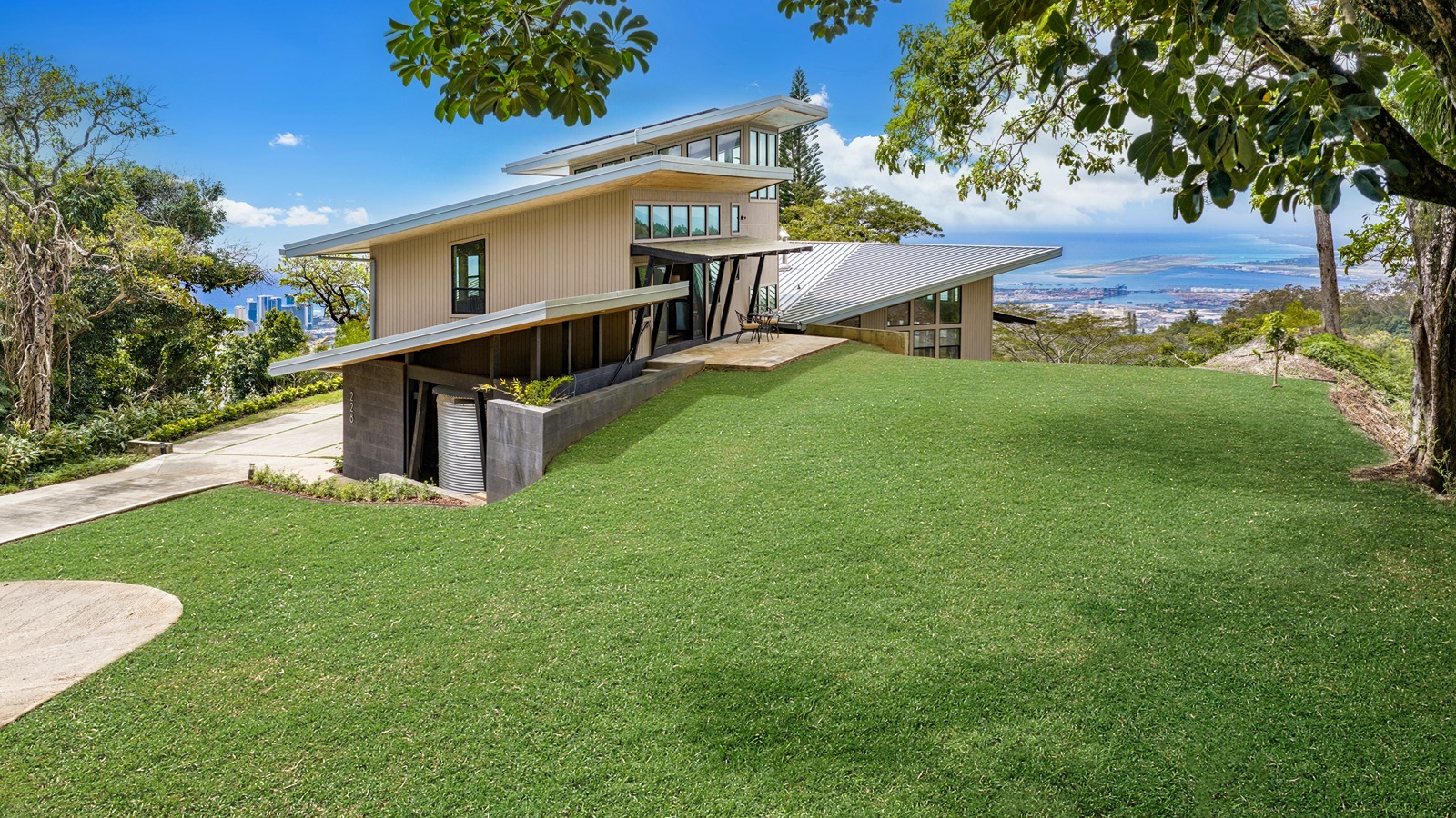 The home at 228 Forest Ridge Way