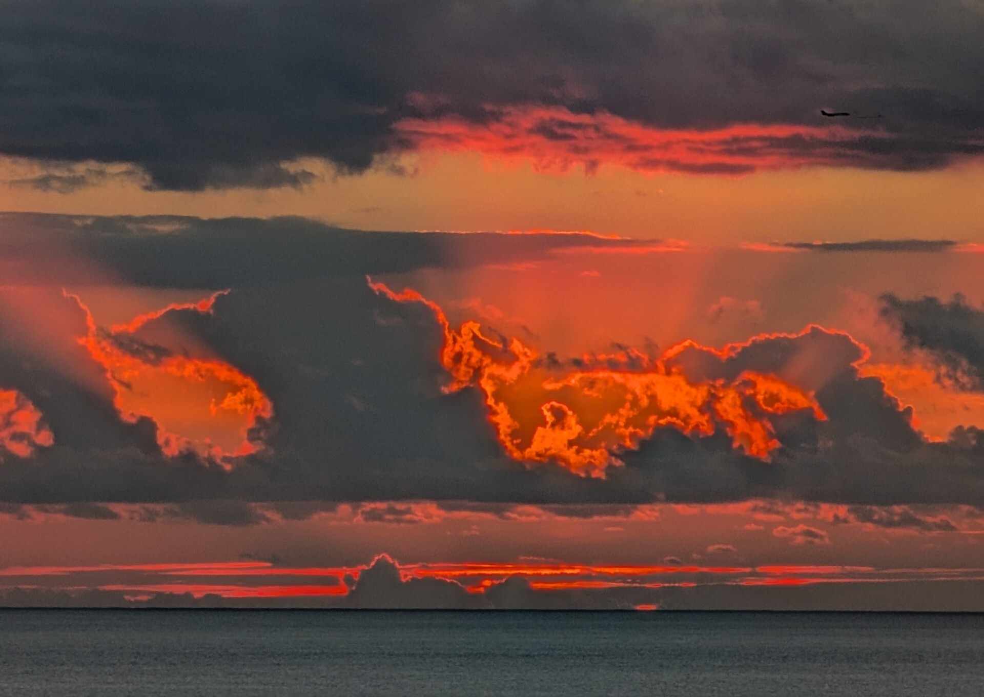Sunset in Waikīkī