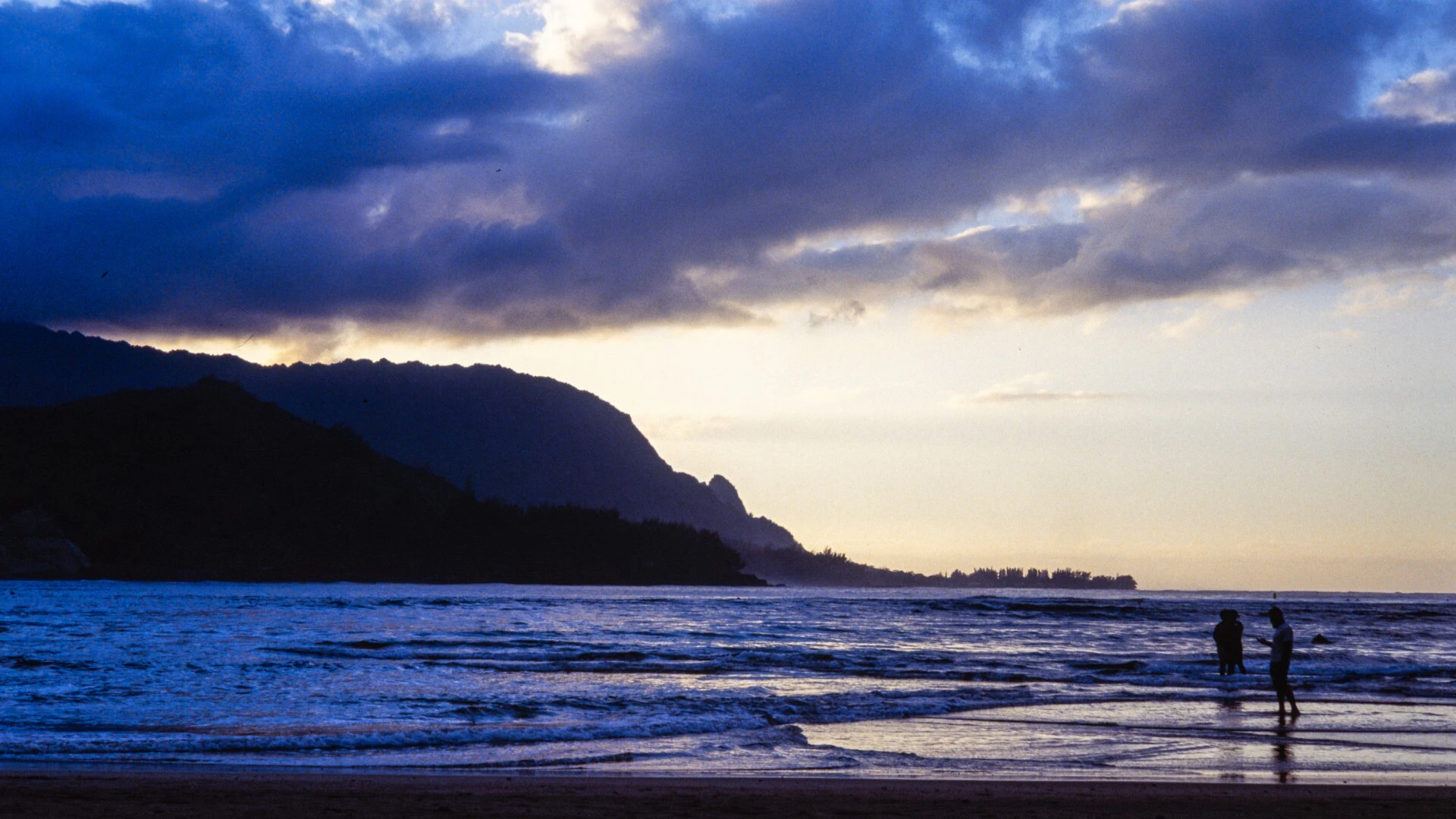 Sunset at Hanalei bay