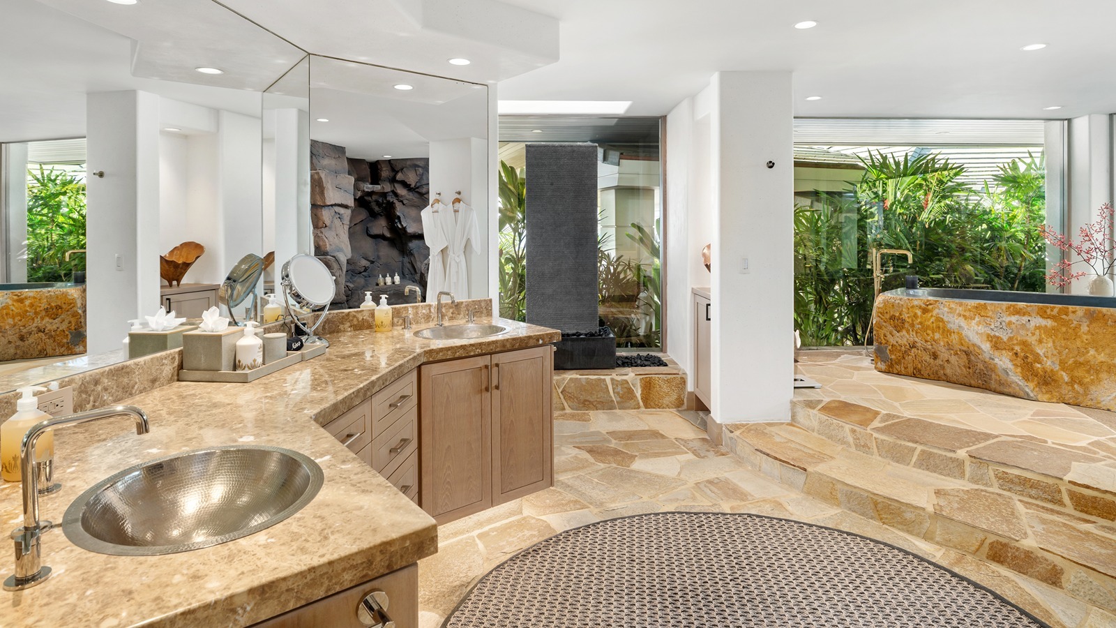 One of the homeʻs bathrooms.