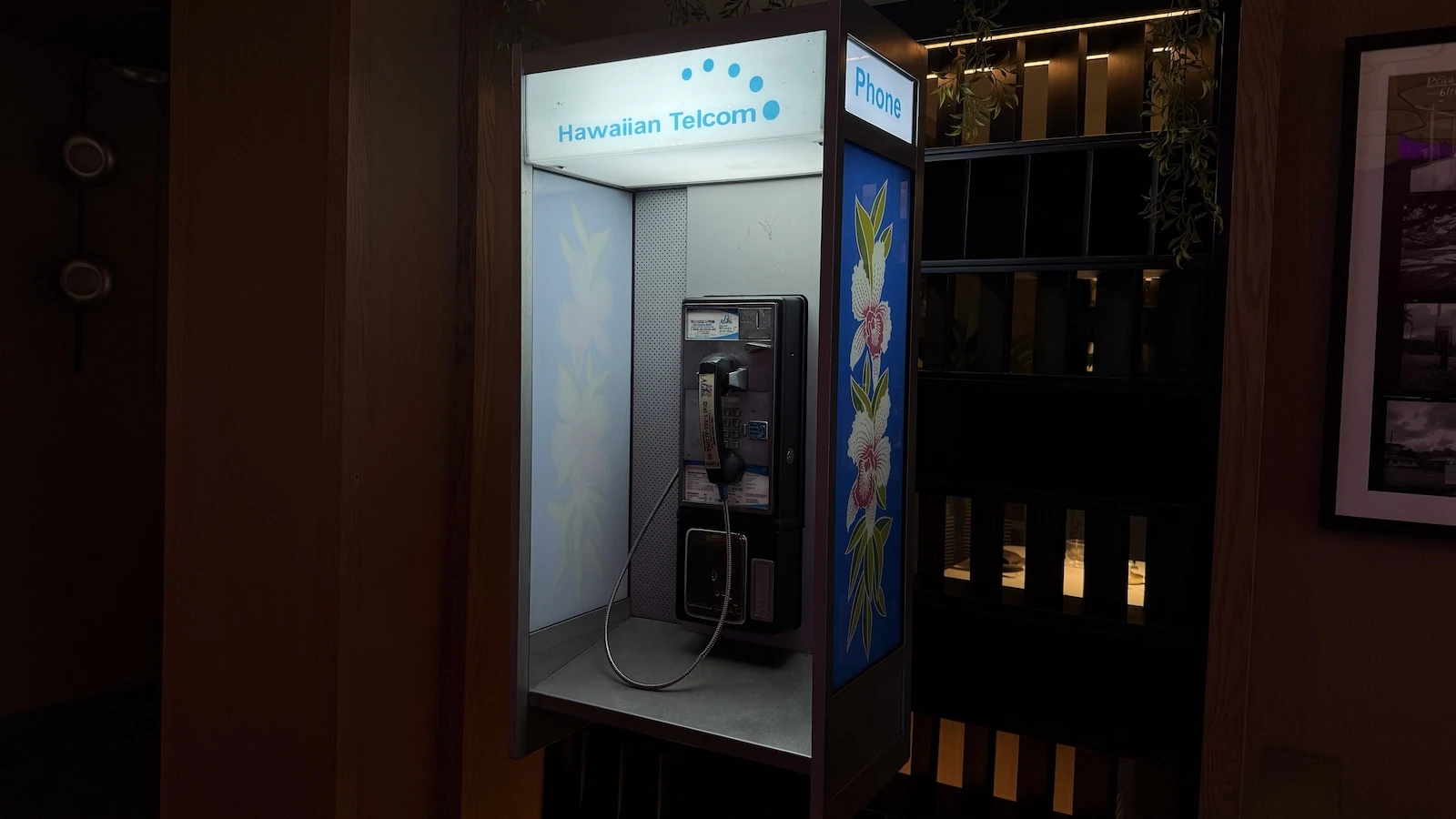 phone booth