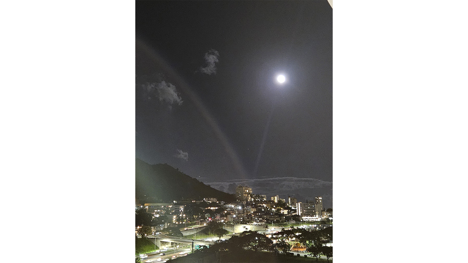 Lunar halo with a rainbow