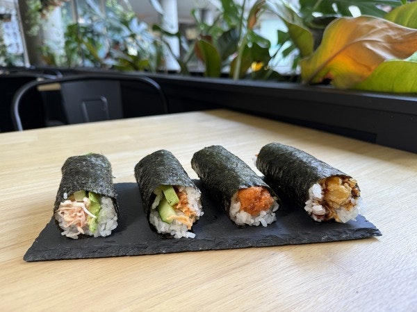 Hand rolls