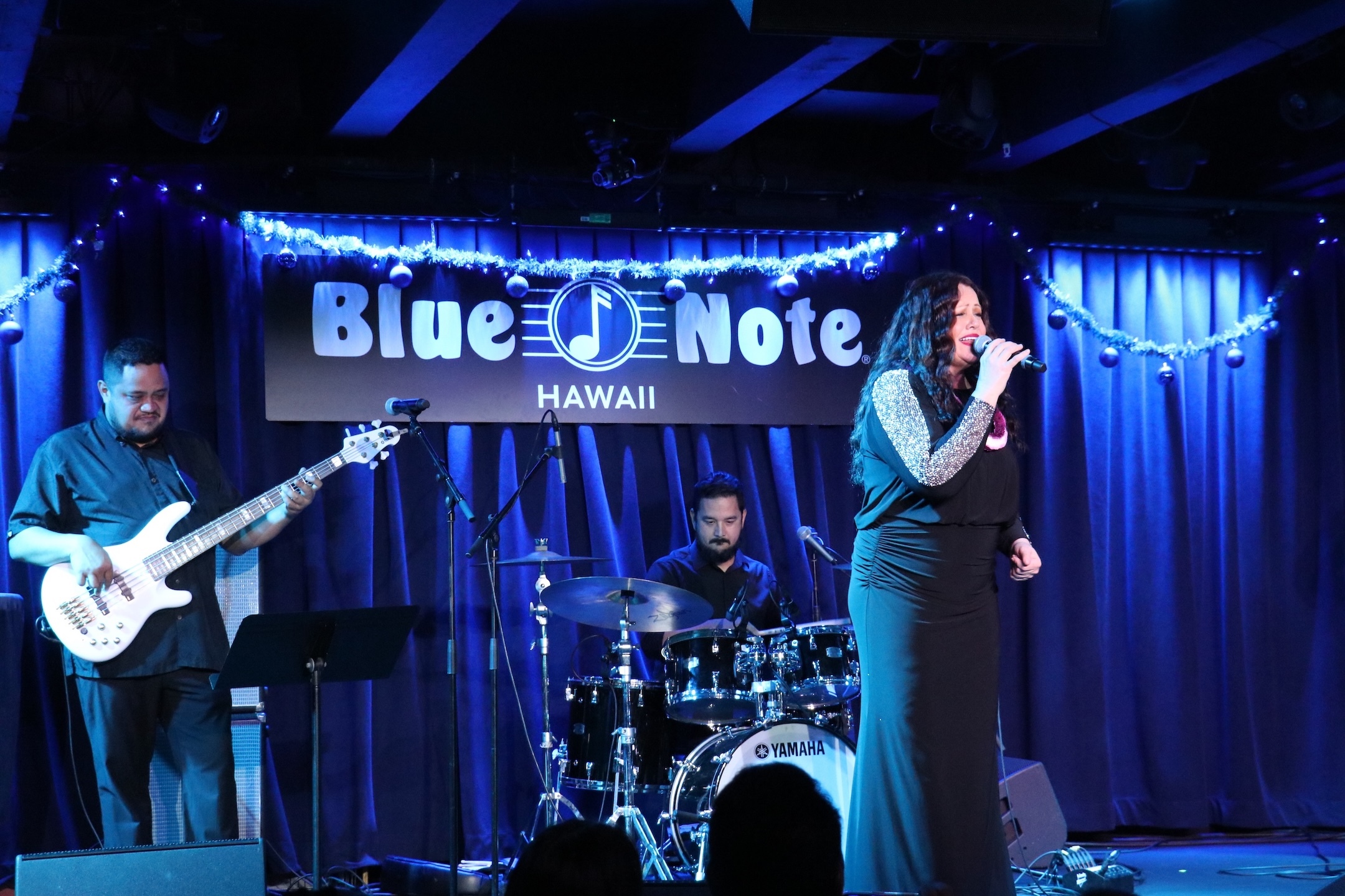 Amy Hānaialii performed at the Blue Note Hawai'i, where she was joined on stage by four finalists for the inaugural Nā Pua Mele o Hawai‘i Song Contest.