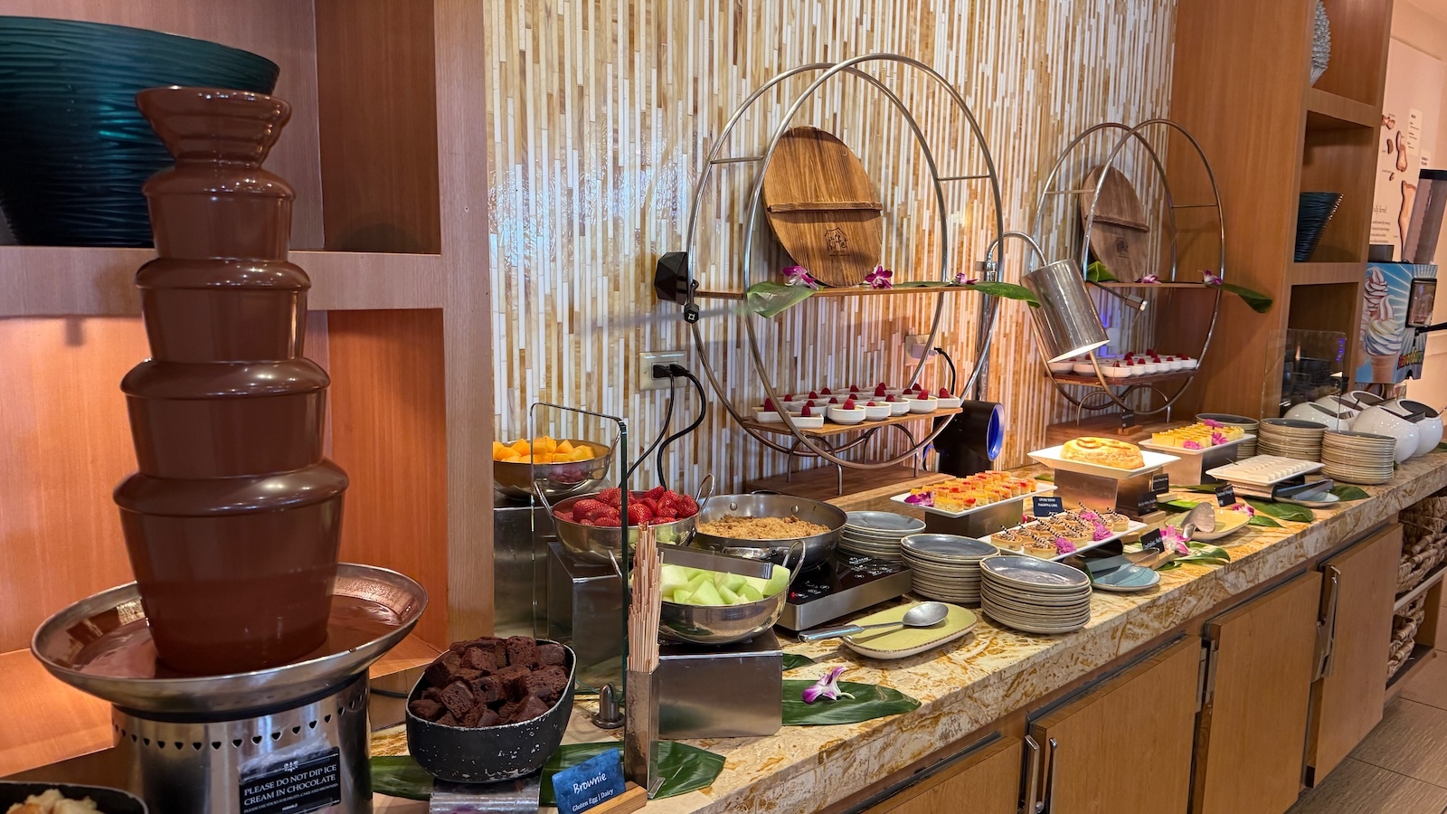 dessert station