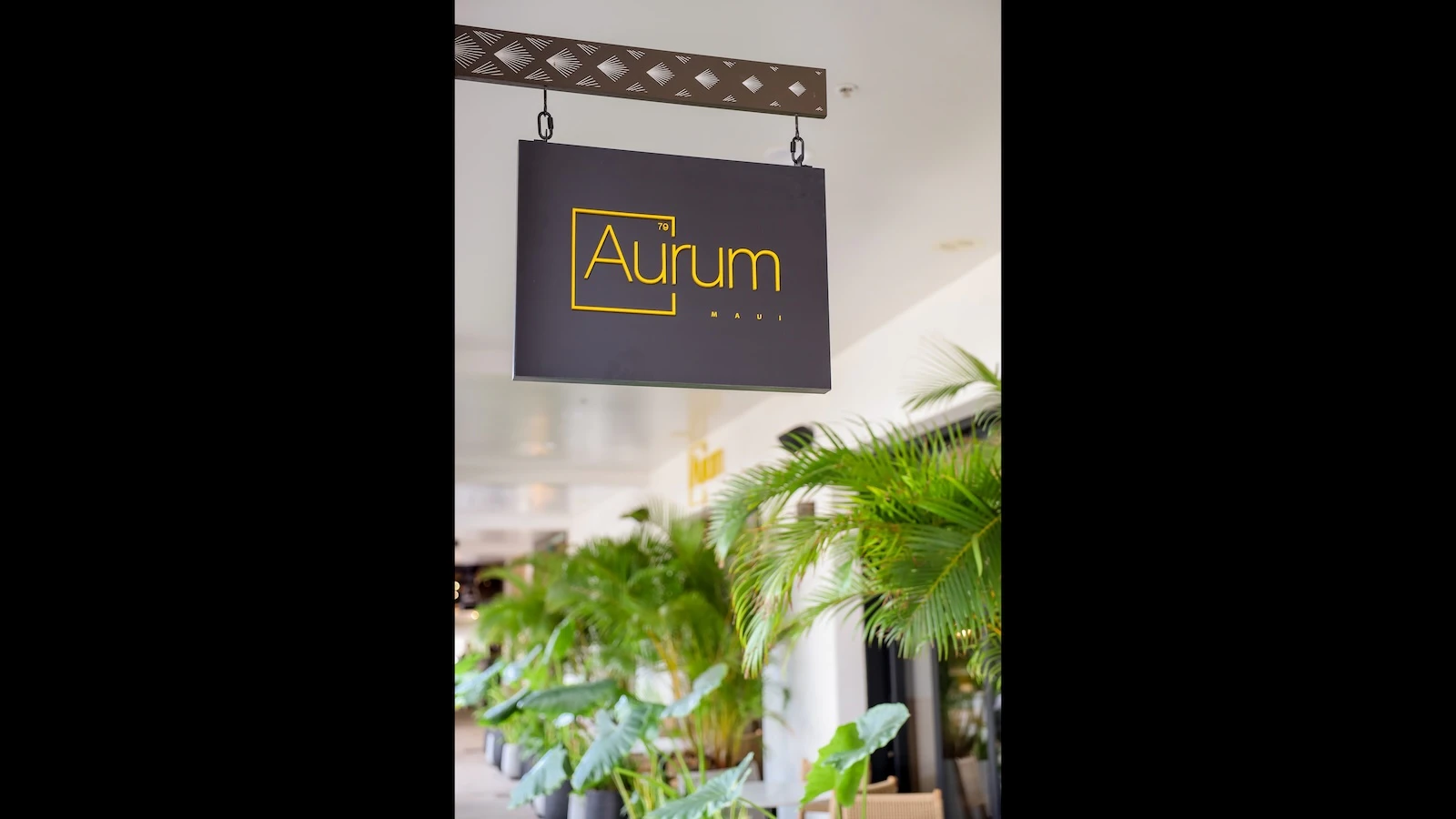 Aurum Maui is located in The Shops at Wailea.