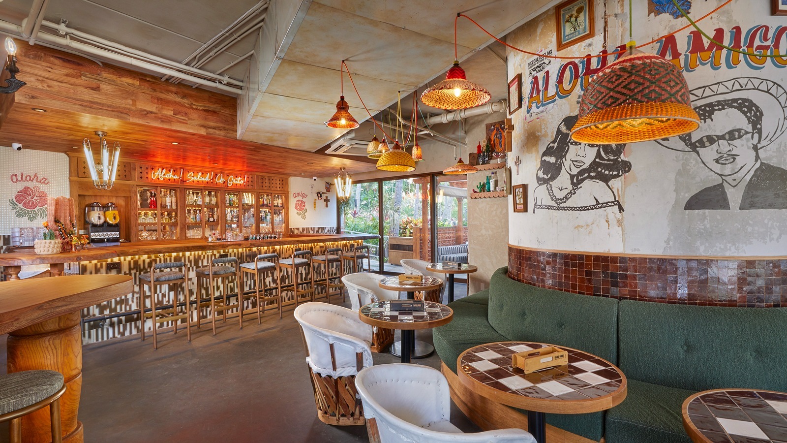 Aloha Amigo at Courtyard by Marriott Waikīkī Beach.