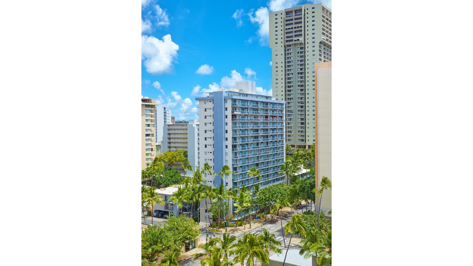 An exterior shot of Courtyard by Marriott Waikīkī