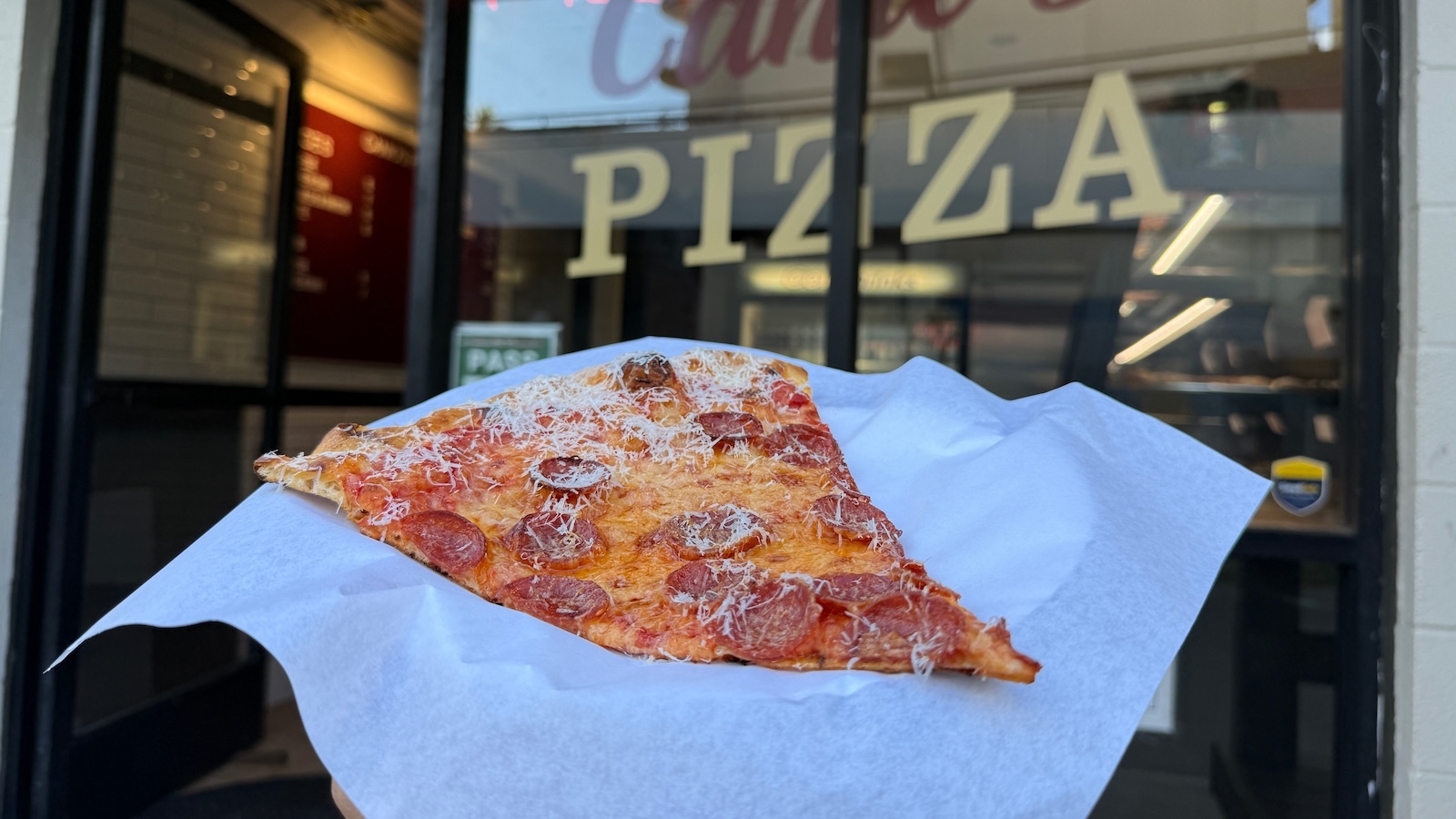 pepperoni pizza