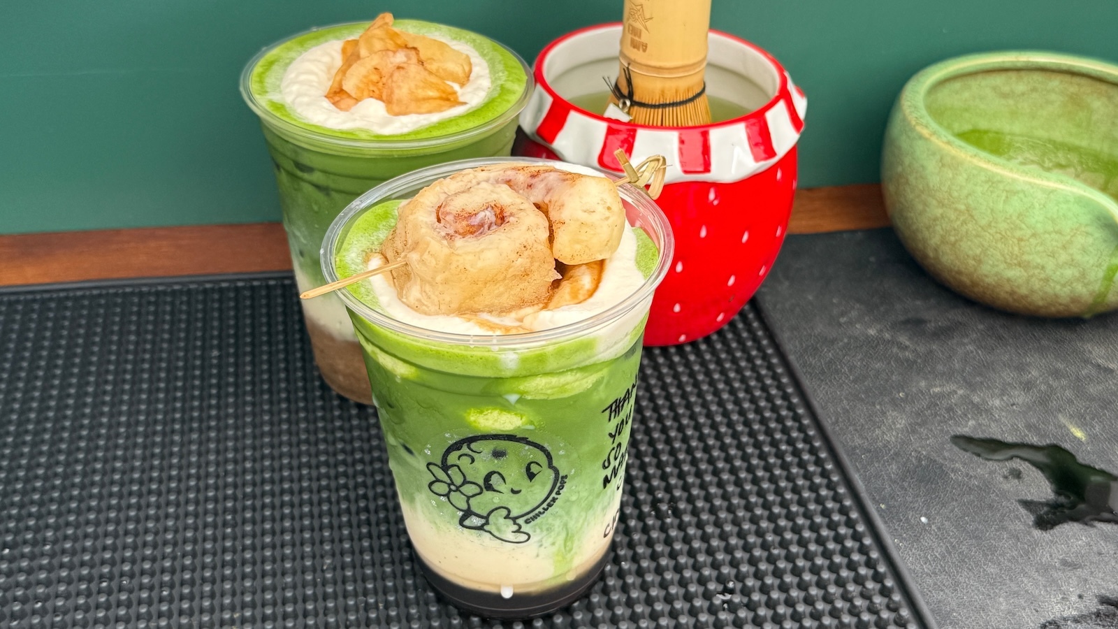 cinnamon roll latte