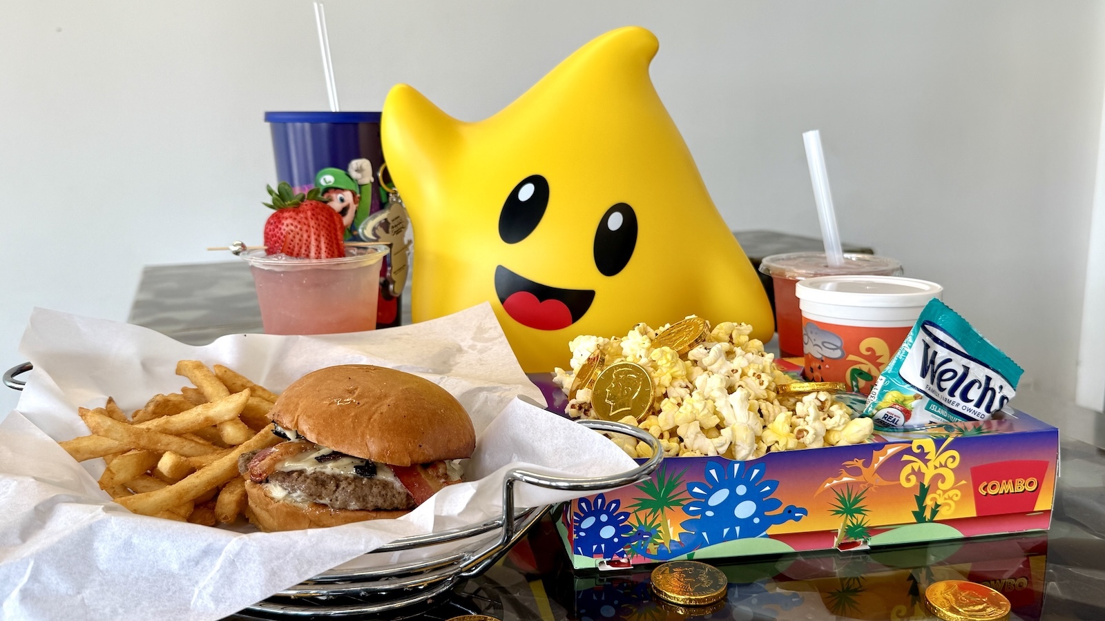 Super Mario menu items