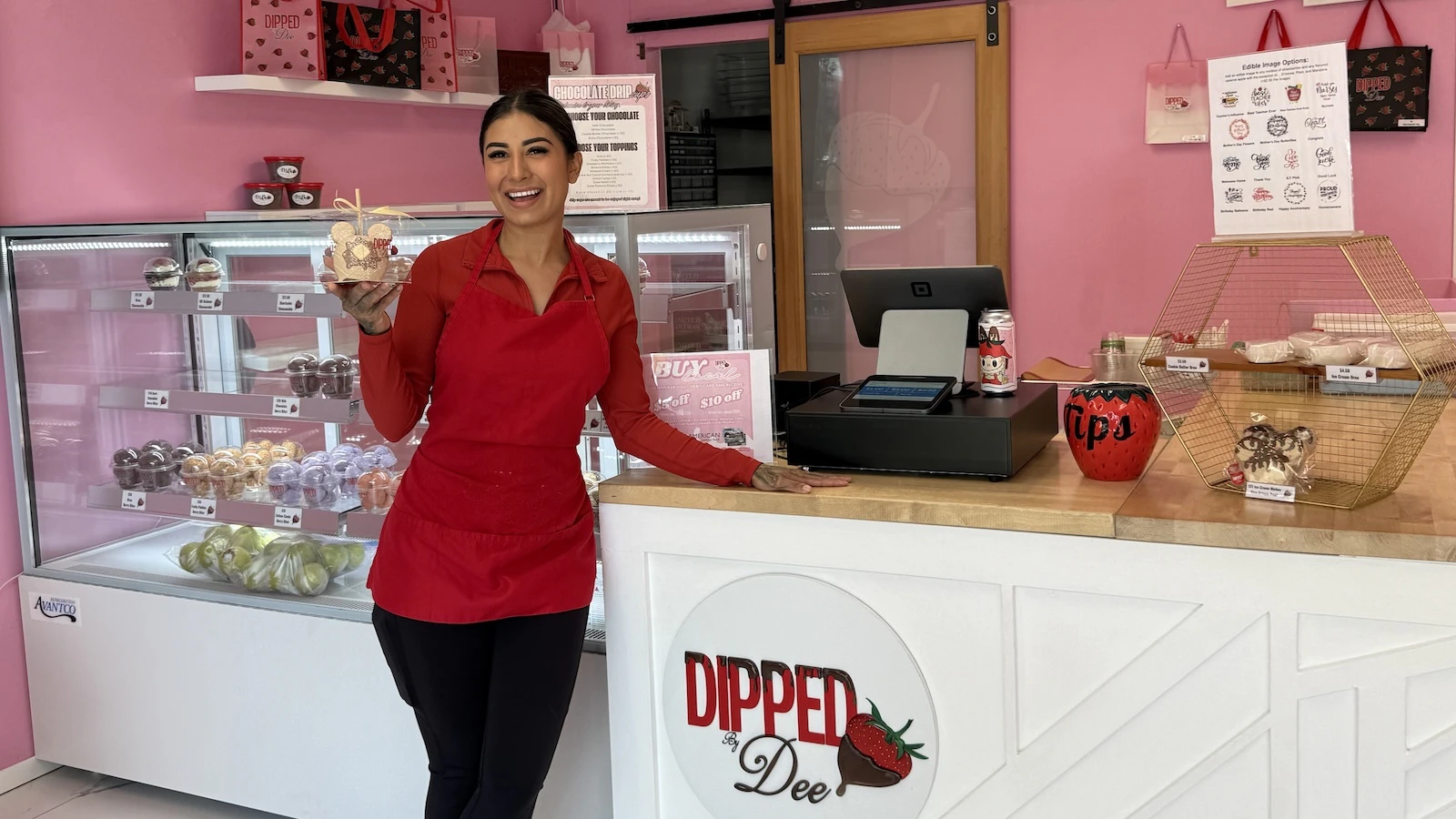 Dipped by Dee is bringing signature dipped delights to Made in Hawaiʻi Festival