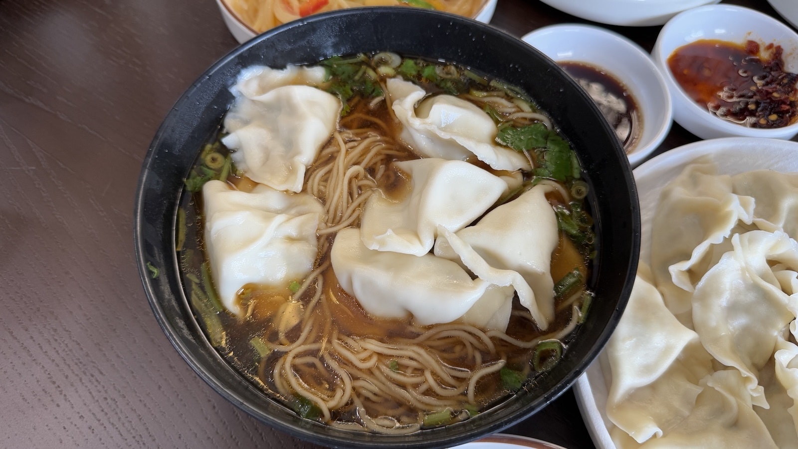 spicy sour soup dumplings