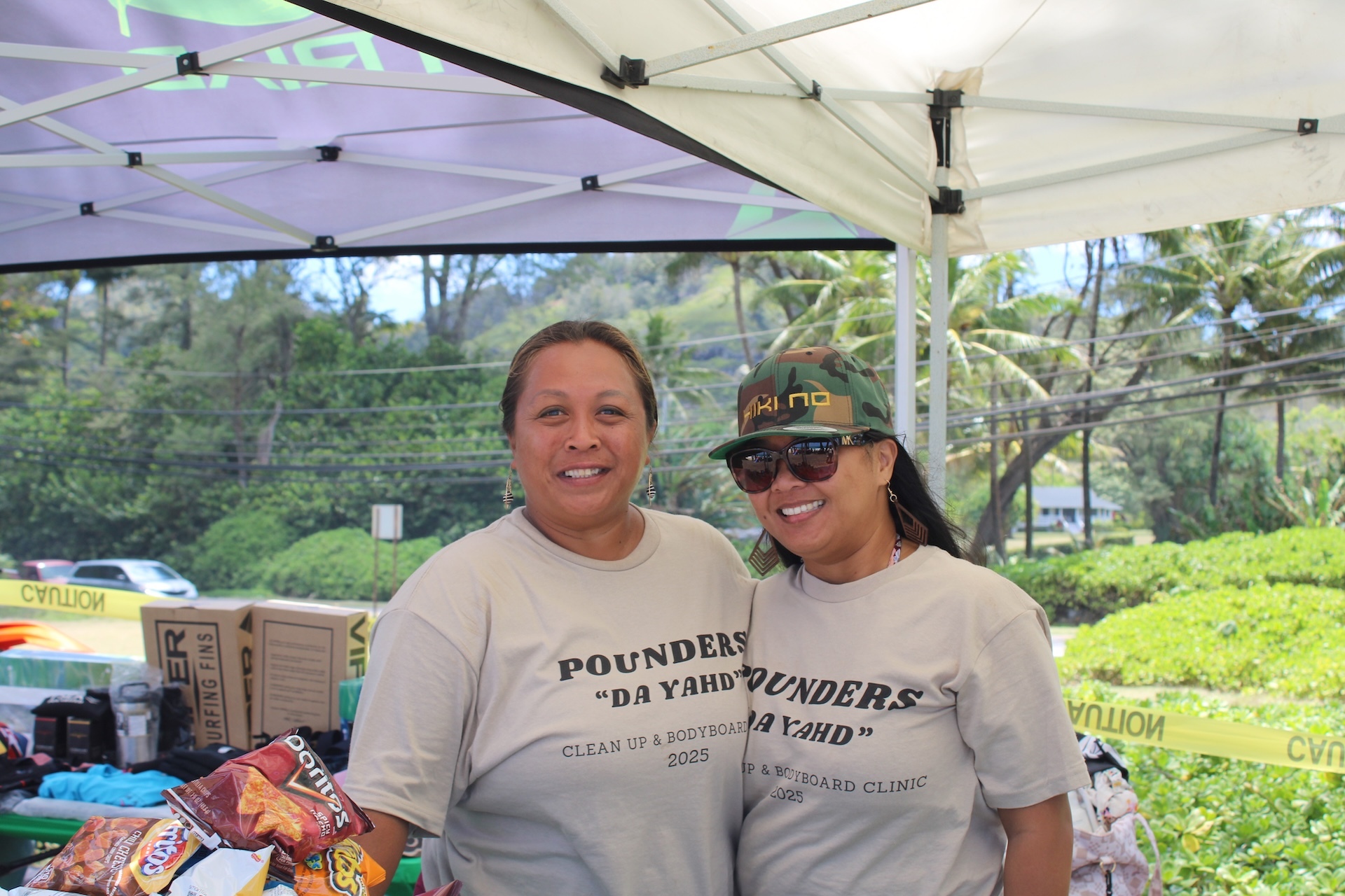 FarmKineTings Executive Director Kimberly Fanene, left, volunteered with community members at the nonprofit's inaugural beach cleanup event.