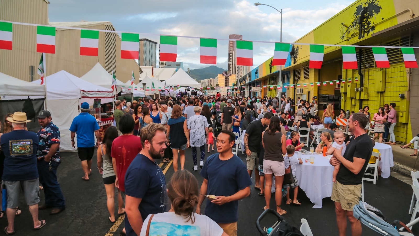 Festa Italiana Kakaako street festival