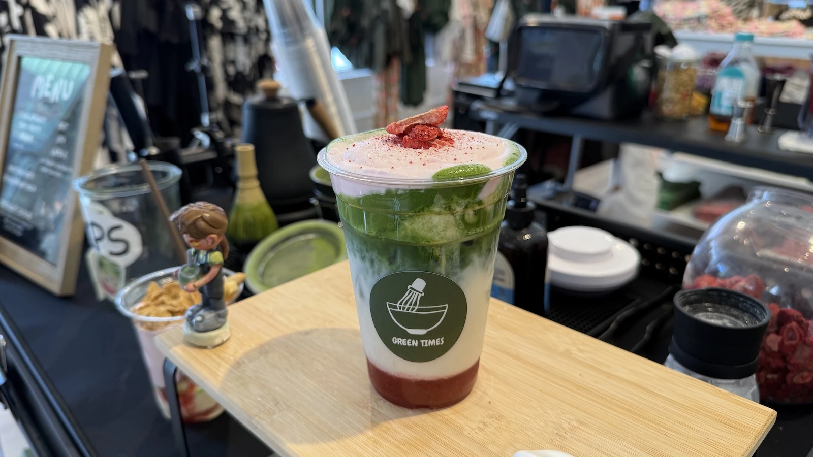 strawberry matcha latte