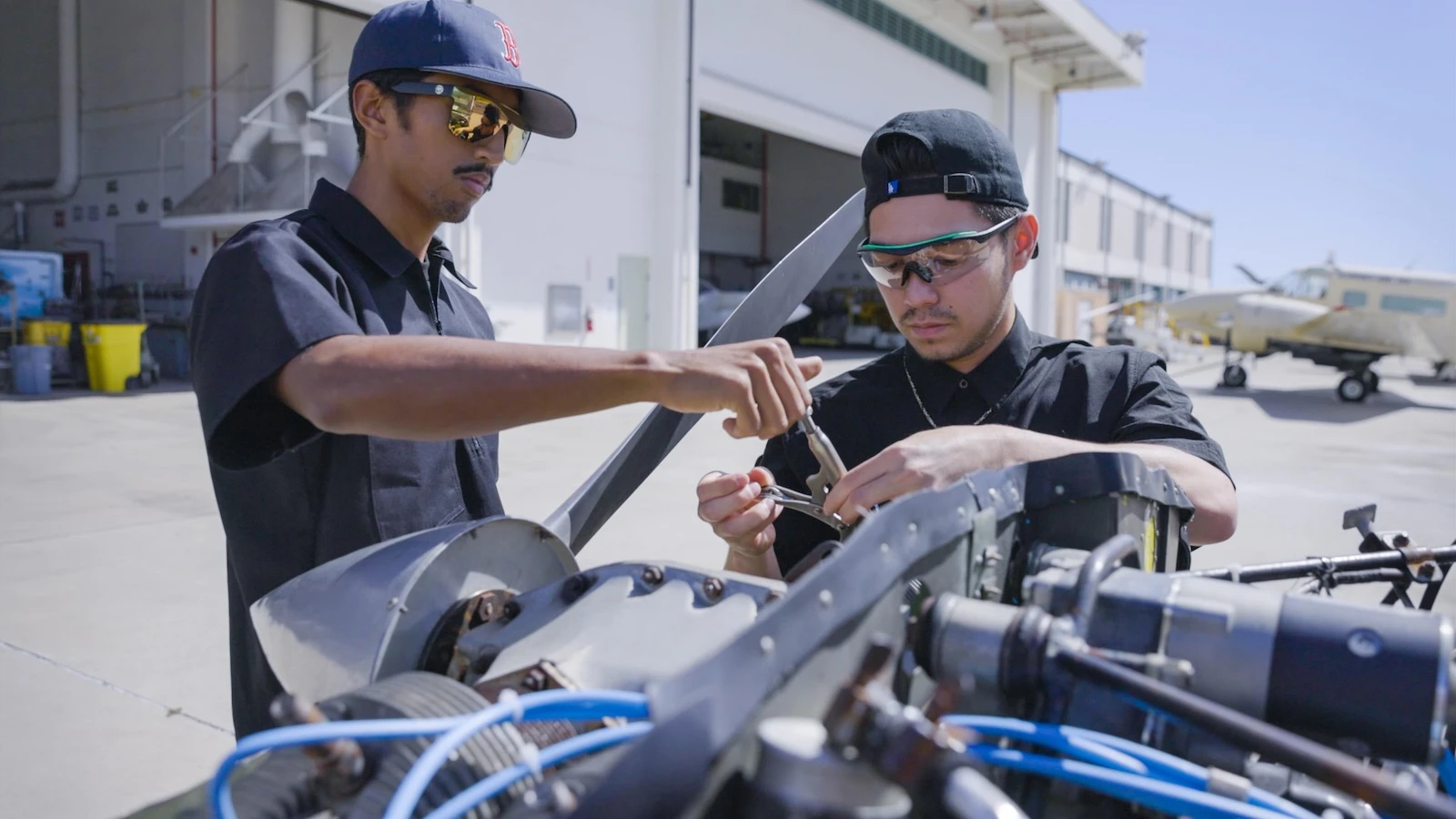 Hawaiian Airlines, Honolulu Community College and the next generation of aircraft mechanics