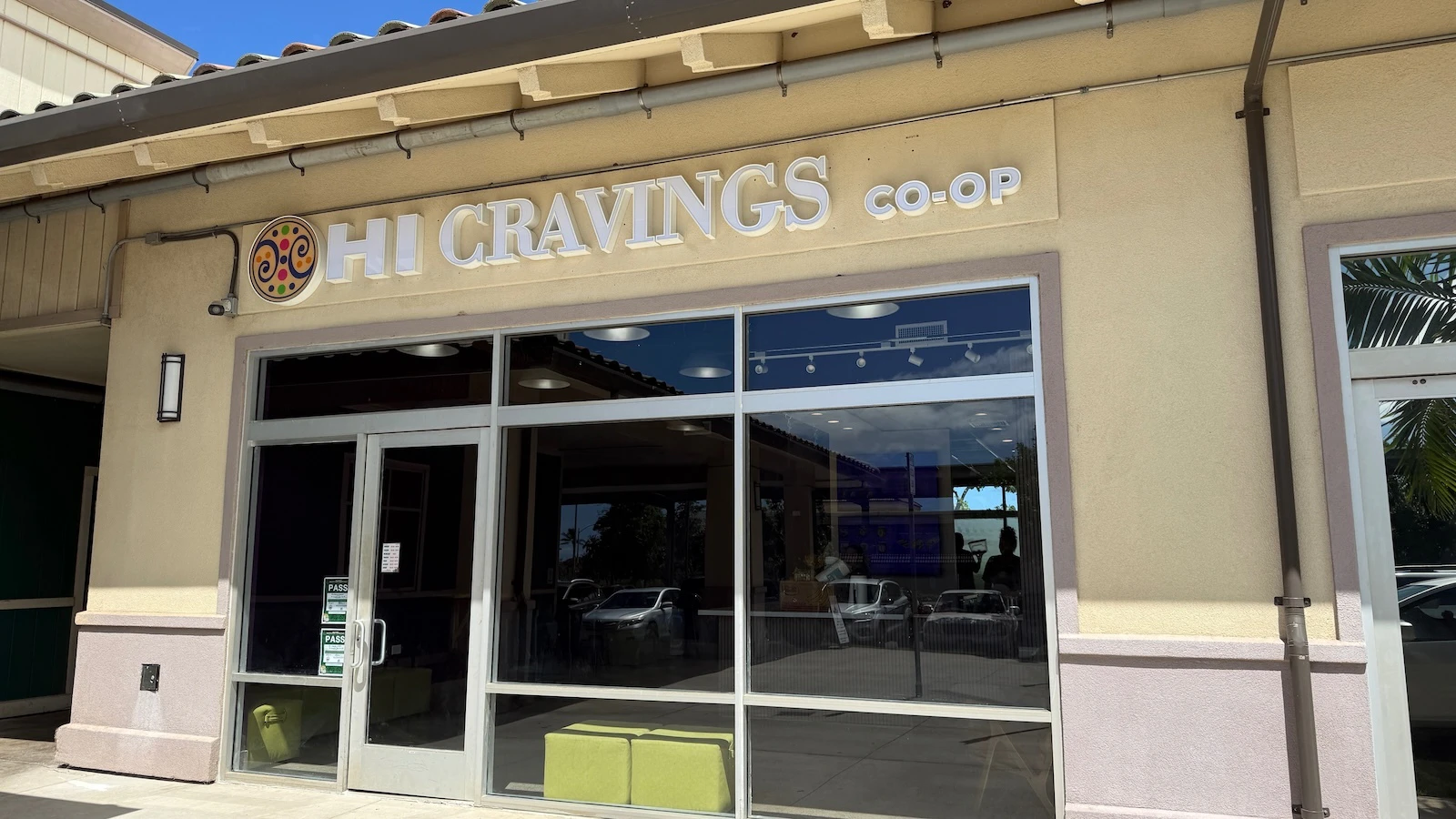 HI Cravings Co-Op sign