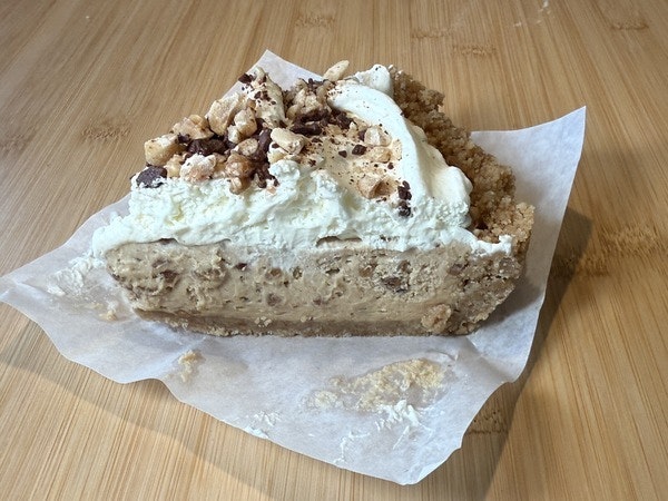 peanut butter pie slice