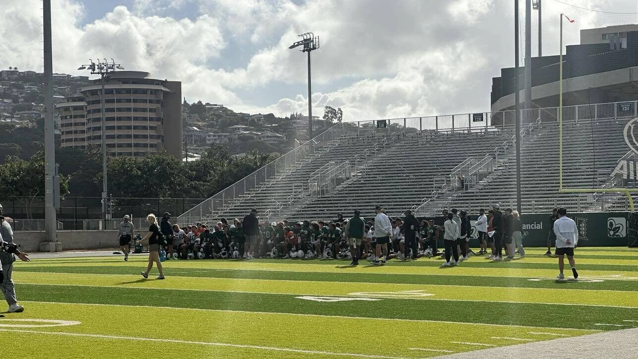 Hawai‘i football set for Sunday's Warrior Pau Hana event