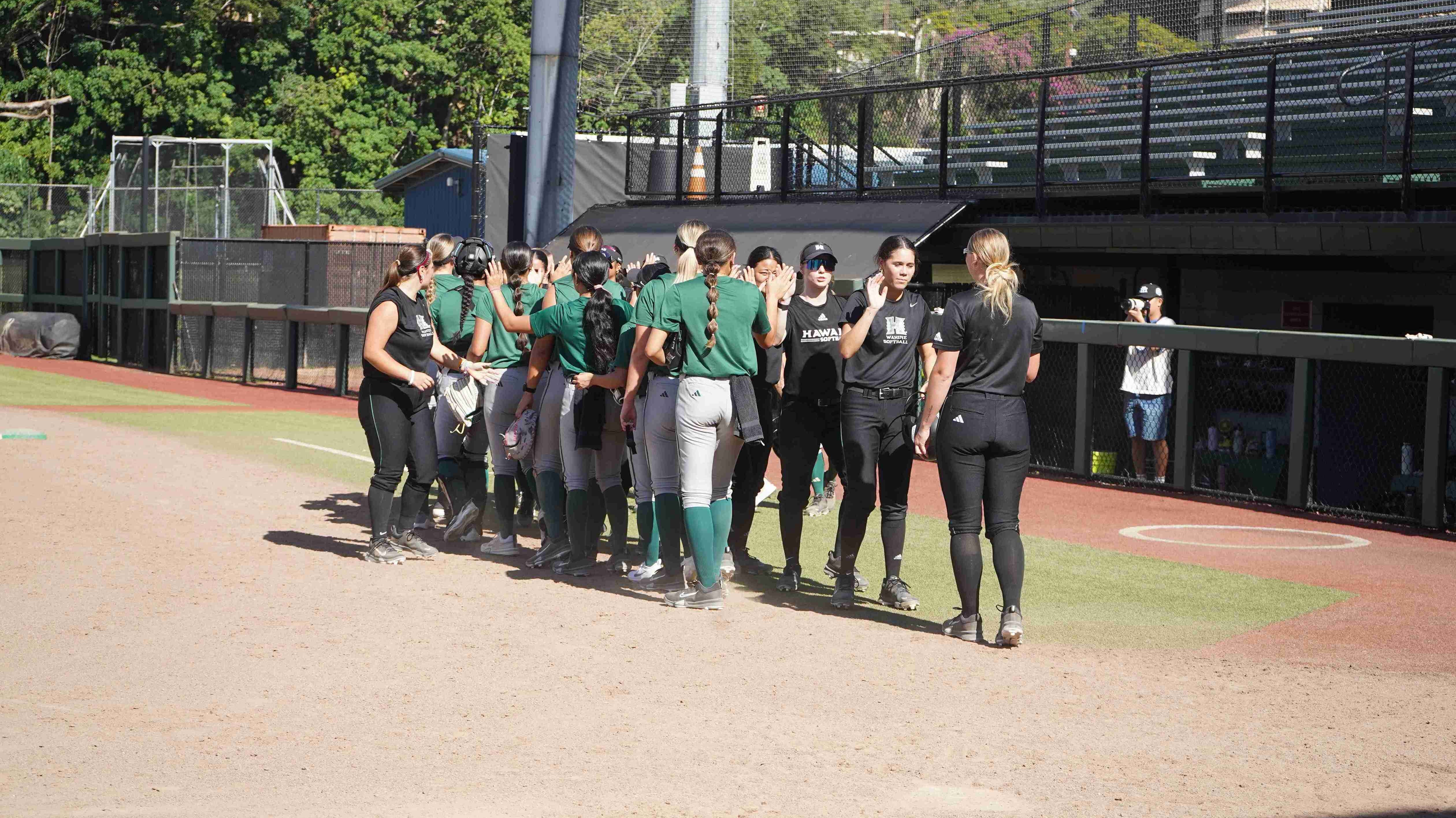 The week ahead in Hawai‘i sports: UH softball hosts final set of home games