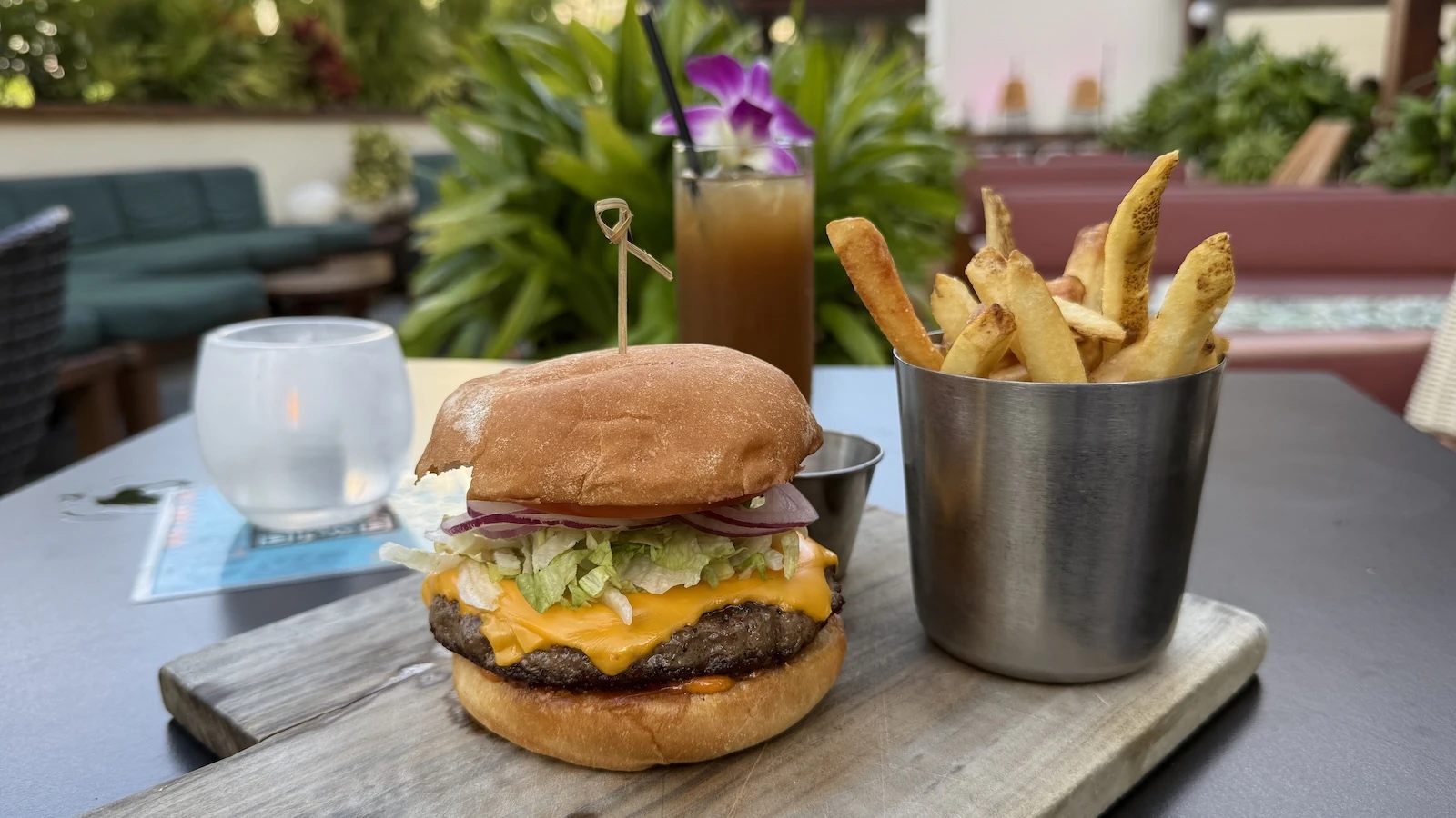 Mai Tai burger and Mai Tai