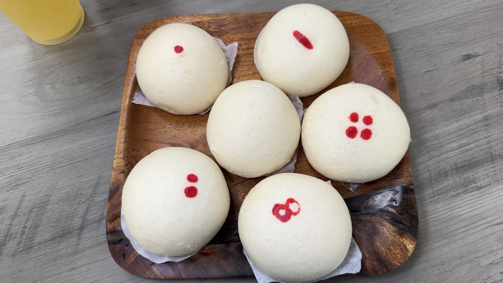 steamed mini manapua