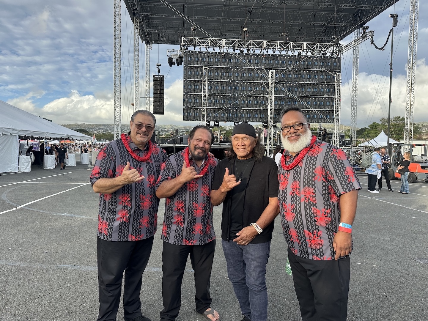 The Mākaha Sons and Henry Kapono.