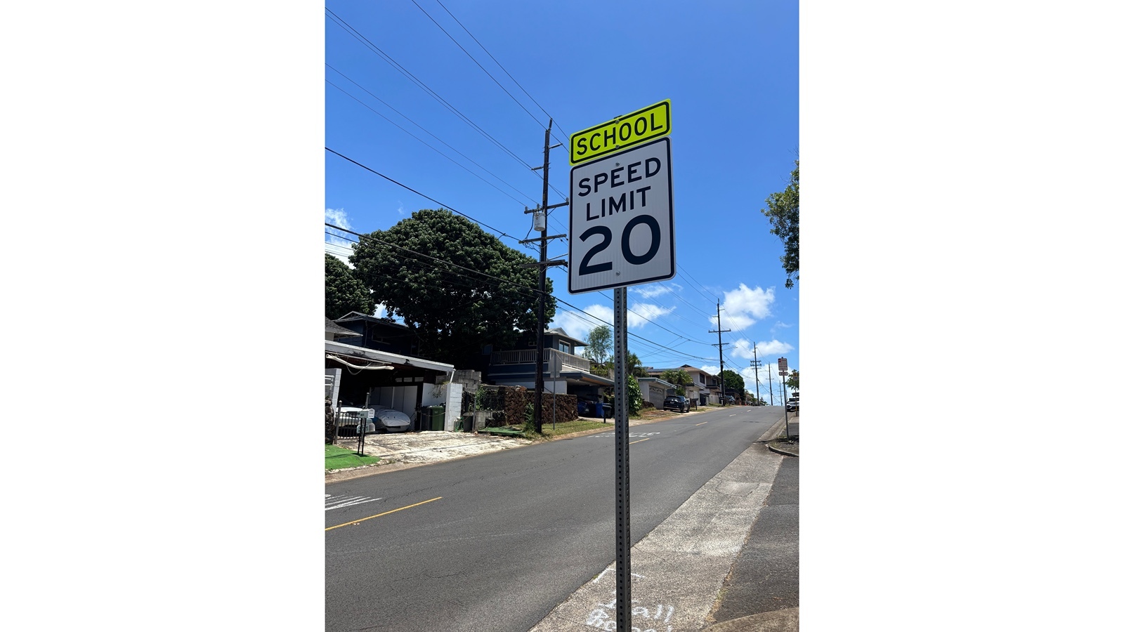 The Department of Transportation Service is upgrading school street signs across the island, including this speed limit sign on Hoʻomaʻemaʻe Street in Pearl City outside Pearl City Highlands Elementary School.