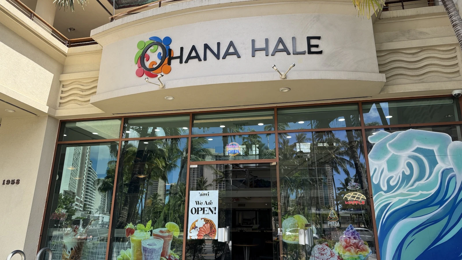 Ohana Hale Waikiki sign