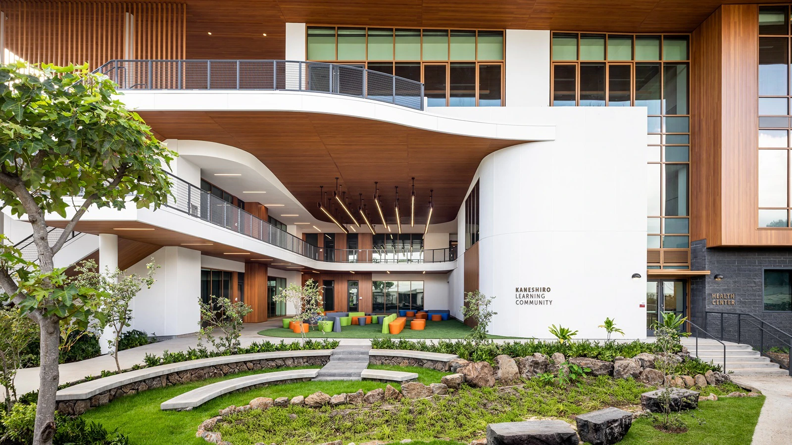 'Iolani School Arrillaga Student Center