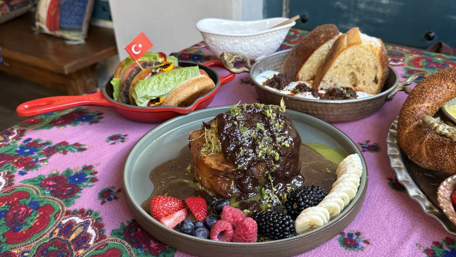 Dubai chocolate french toast