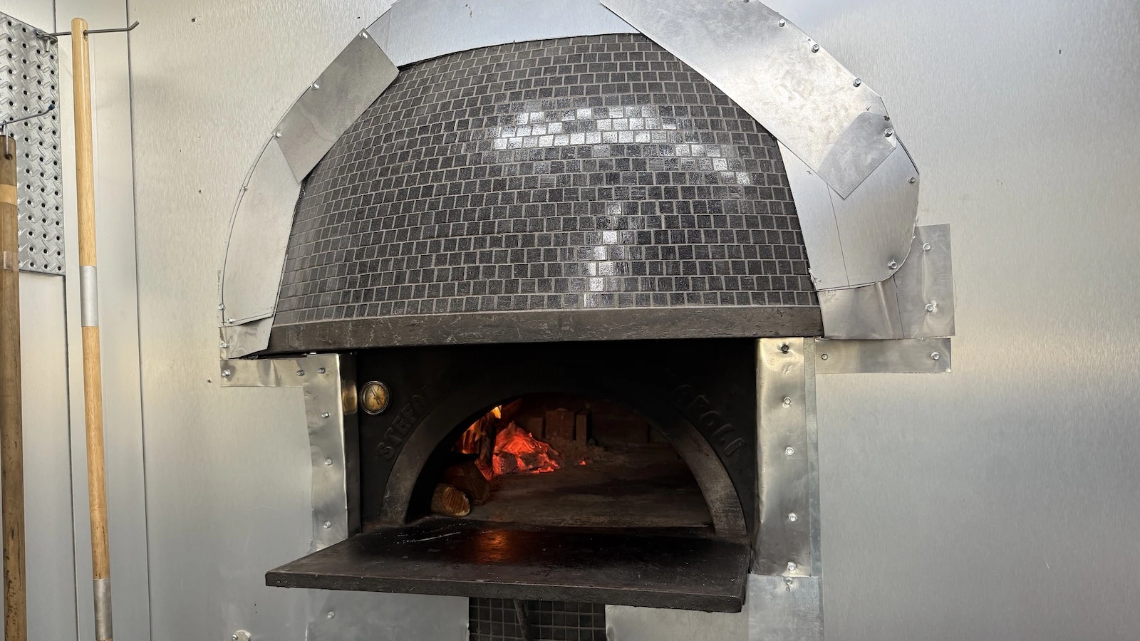 pizza oven