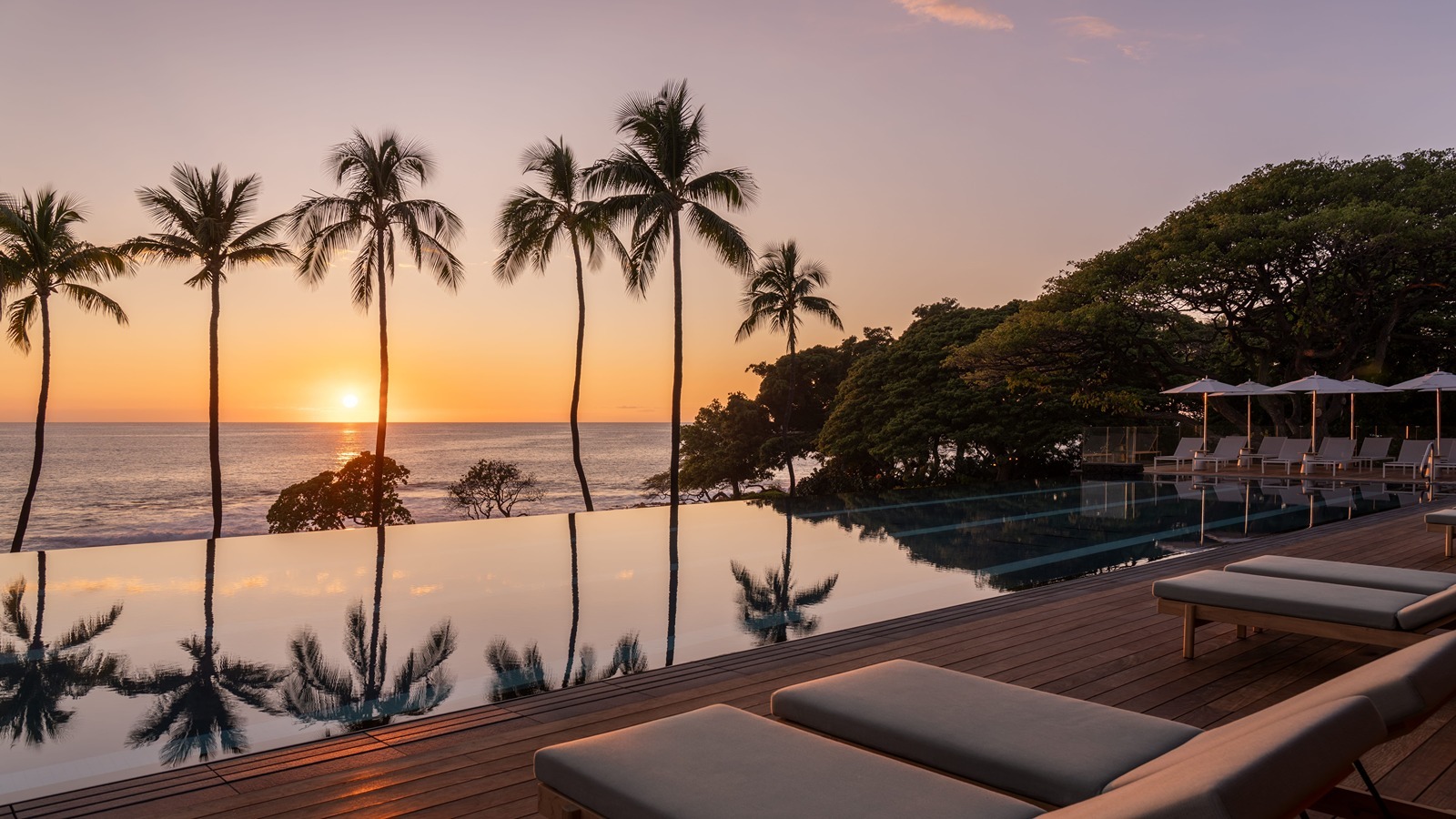 The adults-only infinity lap pool at Mauna Kea Beach Hotel.