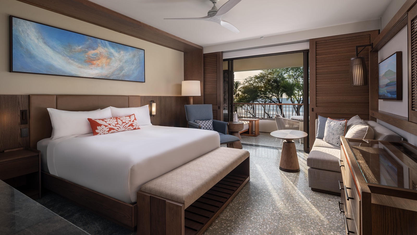 Another guest room at Mauna Kea Beach Hotel.