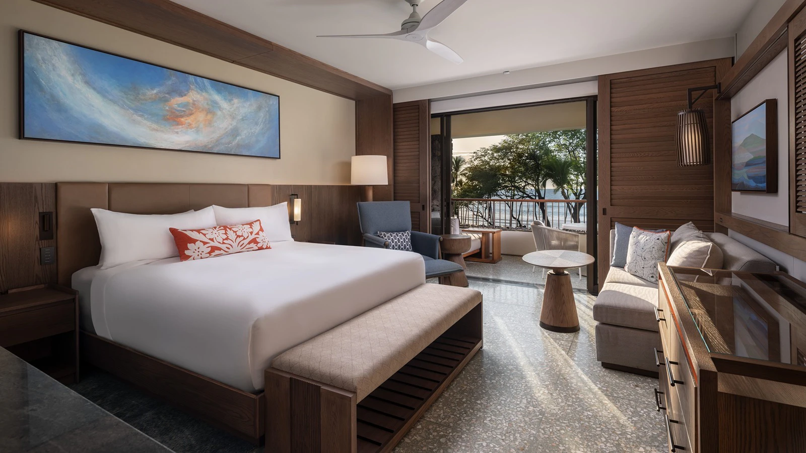 Another guest room at Mauna Kea Beach Hotel.