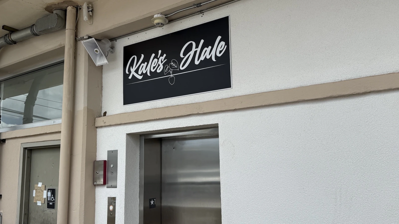 Kale's Hale sign
