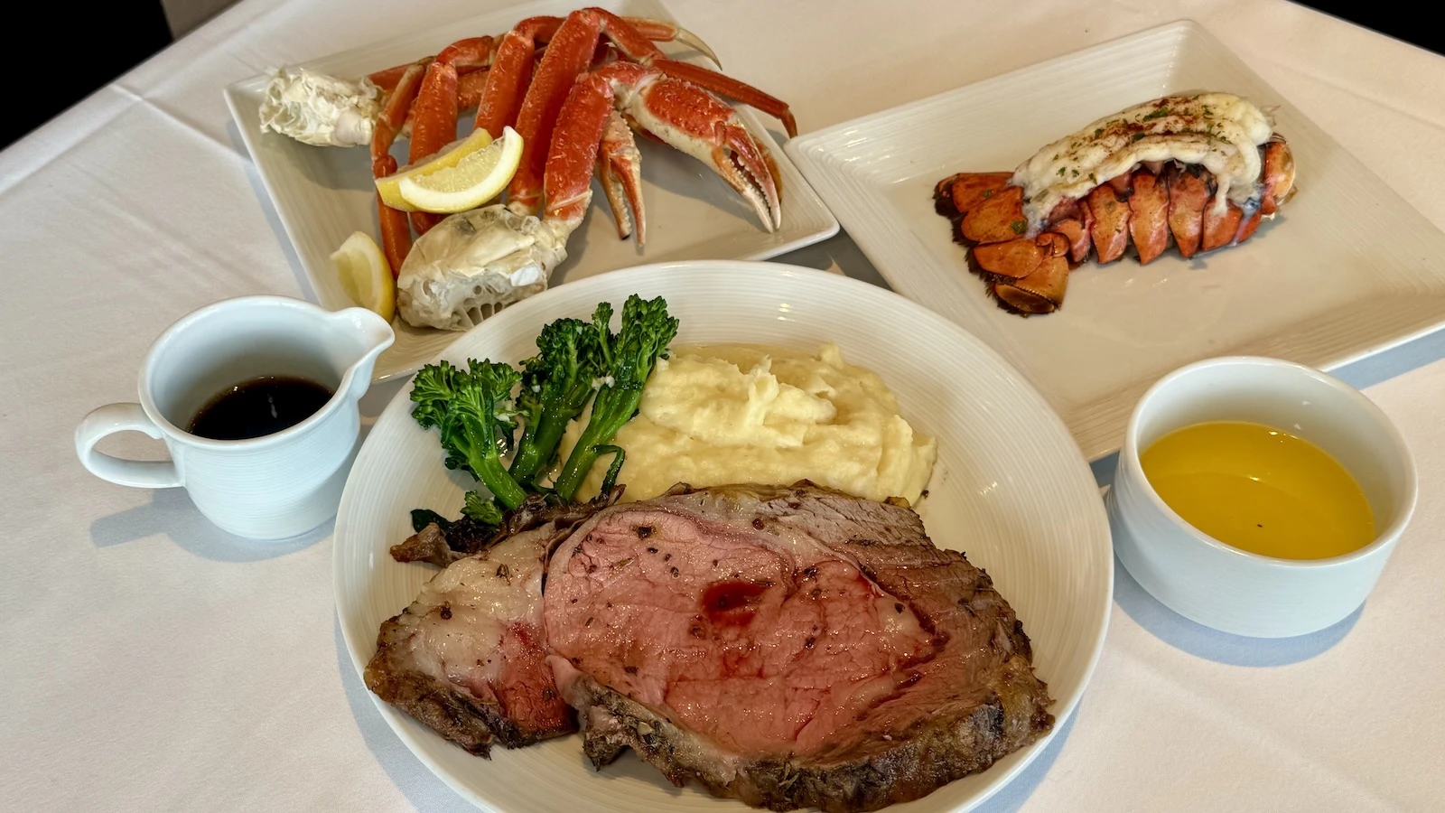 This new surf and turf dinner deal is worth the drive to Kapolei