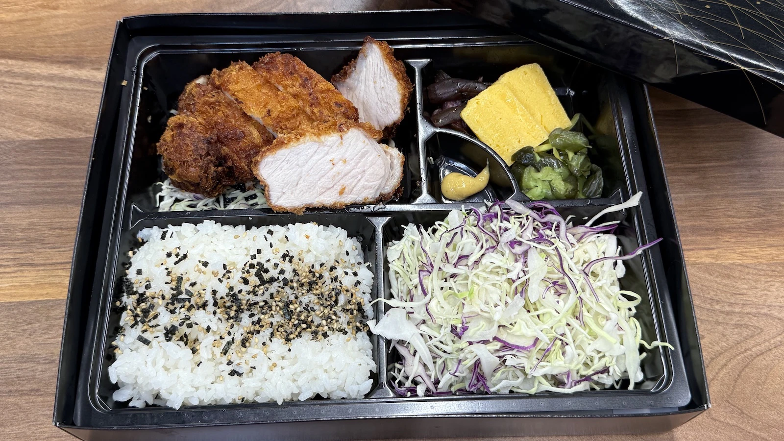 pork loin tonkatsu teishoku