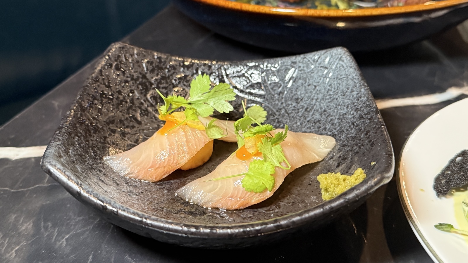 kampachi nigiri
