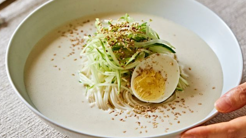 cold soybean noodle soup